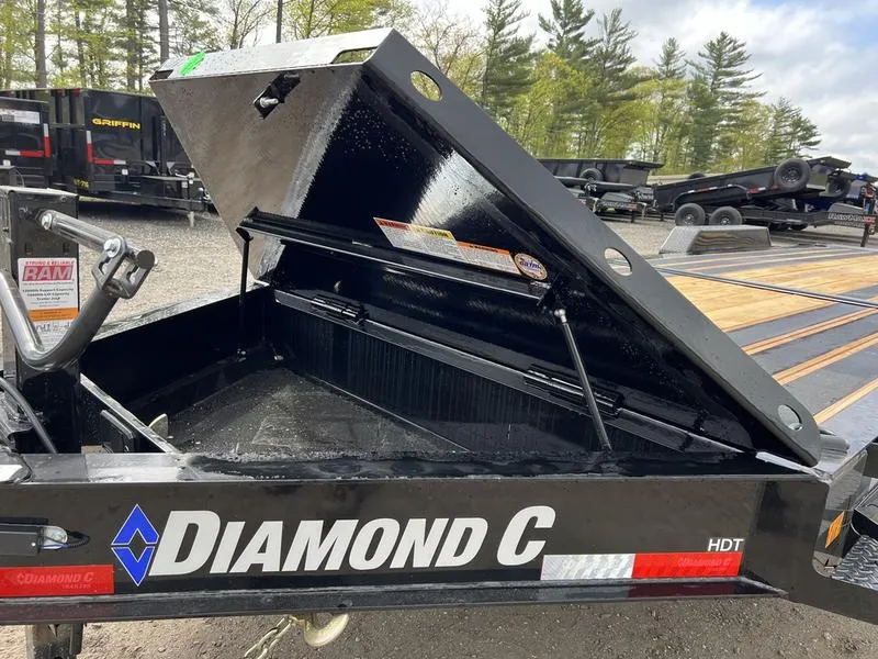 2024 Diamond C 7X24 20K Tilt Deck Equipment Trailer w/Spare Mount - Image 5