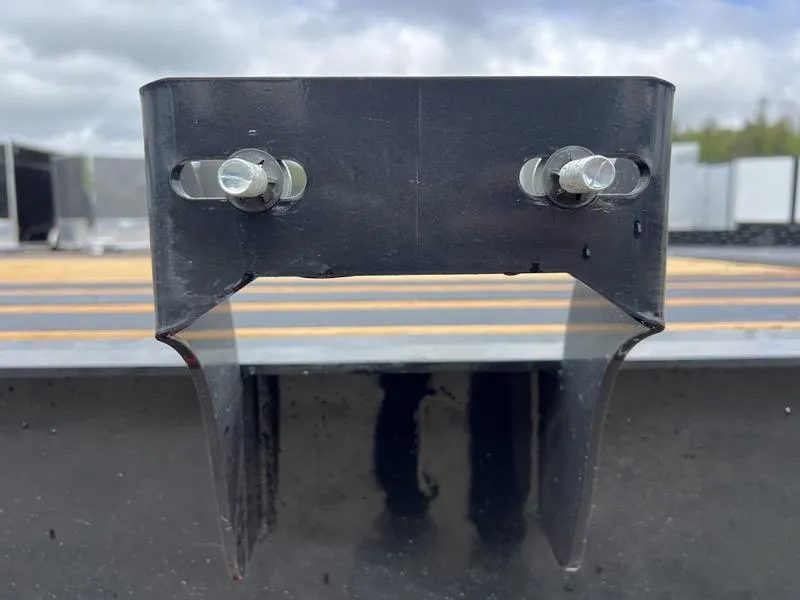 2024 Diamond C 7X24 20K Tilt Deck Equipment Trailer w/Spare Mount - Image 7